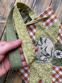 Image 6 of ducks <3 quilted star bag