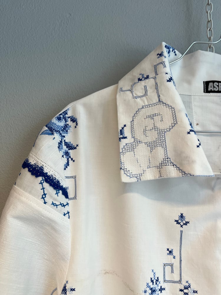 Image of Blue porcelain shirt (m/l)
