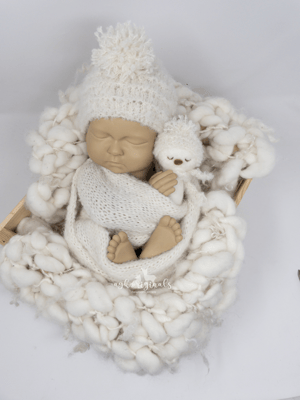 Image of Snowman snuggler 