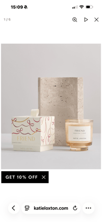 Image 4 of Katie Loxton Friend Candle - English Pear and White Tea
