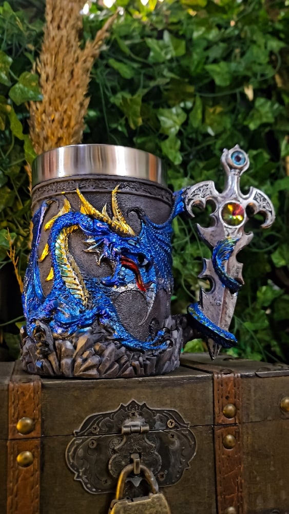 ๐The Armored Kingdom Sapphire Blue Sentinel Dragon Mug