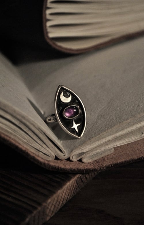 Image of Anelli “Animus”