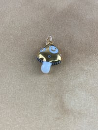 Image 2 of Happy Golden Shroom