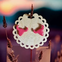 Pink Bull Studs