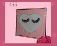 Image 5 of ✨lashes corazon✨