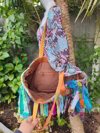 Image 4 of Frill Sari shoulder bag - leather straps