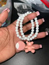 Lady Sets On White