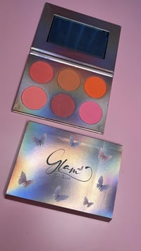 Image 2 of Glam by Aariah Blush Palette