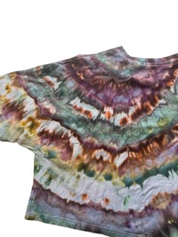 Image 8 of 2XL Crop Cotton Tee in Autumn  Agate Ice Dye