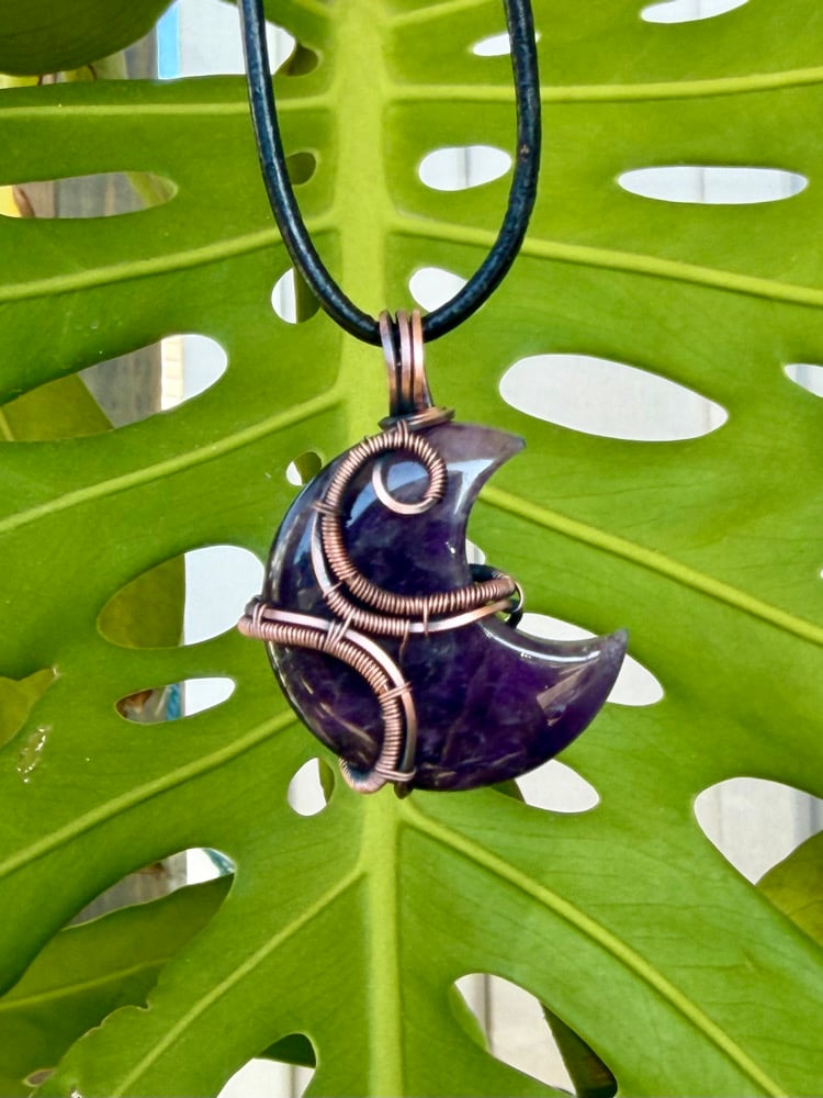 Image of Amethyst Crescent Moon Pendant