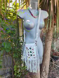 Image 2 of Yellowstone mobile bag - Cream with turquoise charm