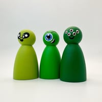 Image 1 of Zorb Zig and Alan the Aliens - Peg Dolls - set of 3