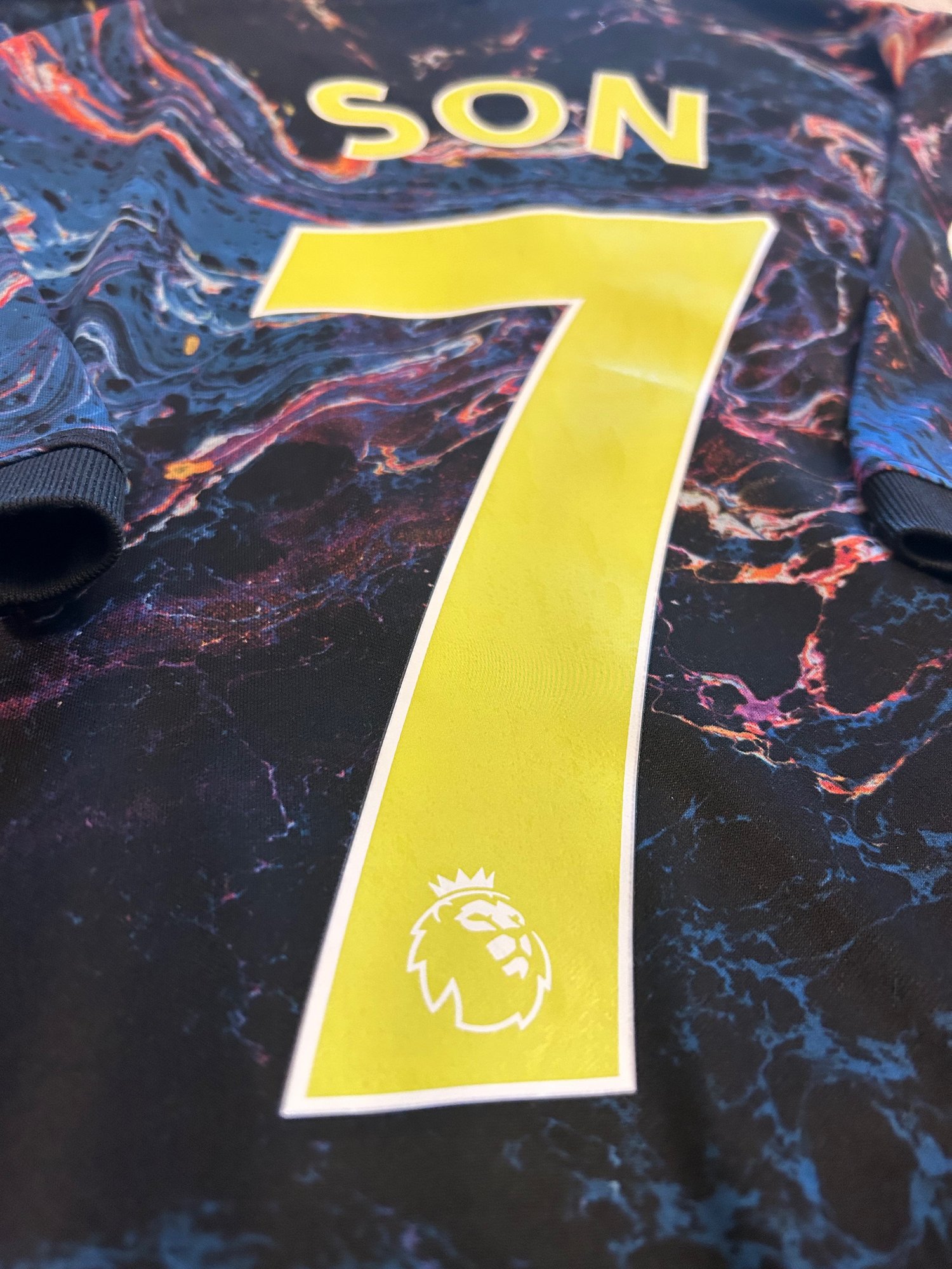 Image of Tottenham Hotspur “SON 7” 2021/22 Away Shirt + PL patches (L)