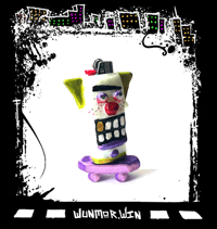 Image 2 of Tumo Lighter Case: Green Uni