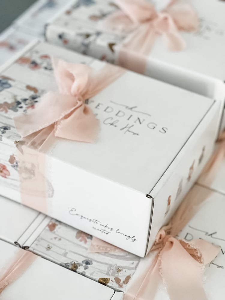 Image of Wedding Cake Tasting Boxes {COLLECTION ONLY}