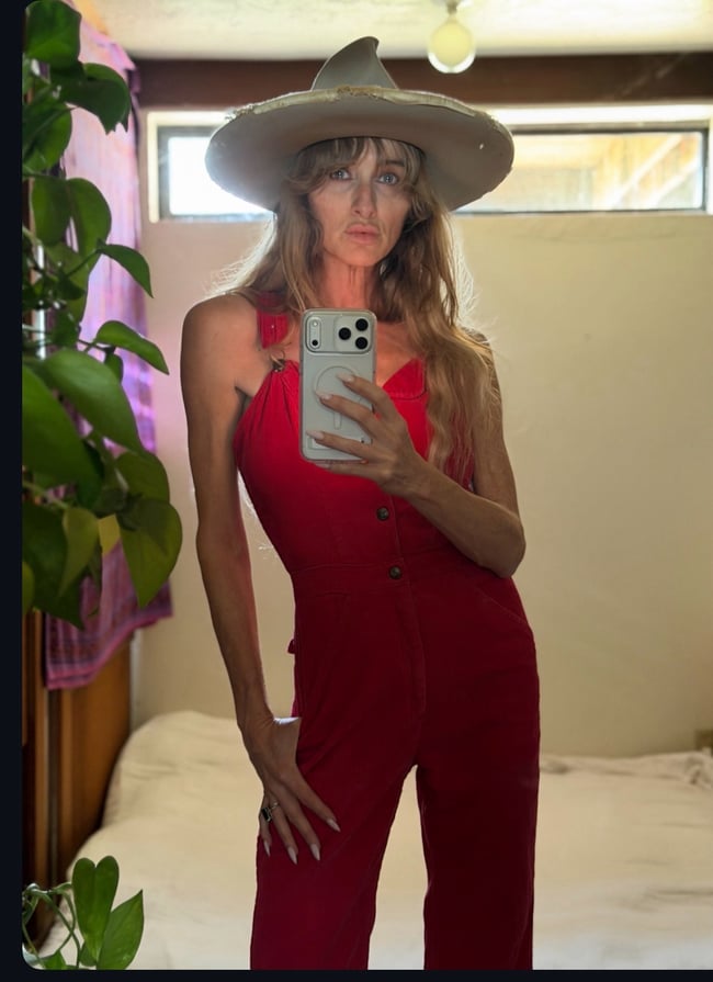 1970s red N'est ce Pas fitted overalls  jumpsuit 