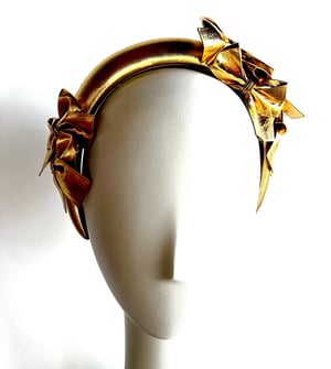 Image of Gold headband w bows 