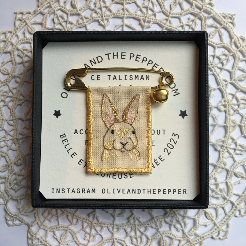 Image of Broche "Lapin" Happy New Year