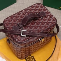Image 25 of Goyärd Vanity Case