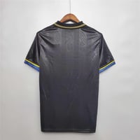 Image 2 of Man United 1993/95 Away