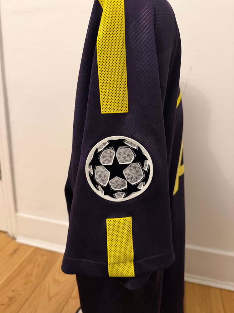 Image of PRE ORDER: Tottenham Hotspur “LLORENTE 18” 2017/18 Third Shirt + UCL patches (XL)