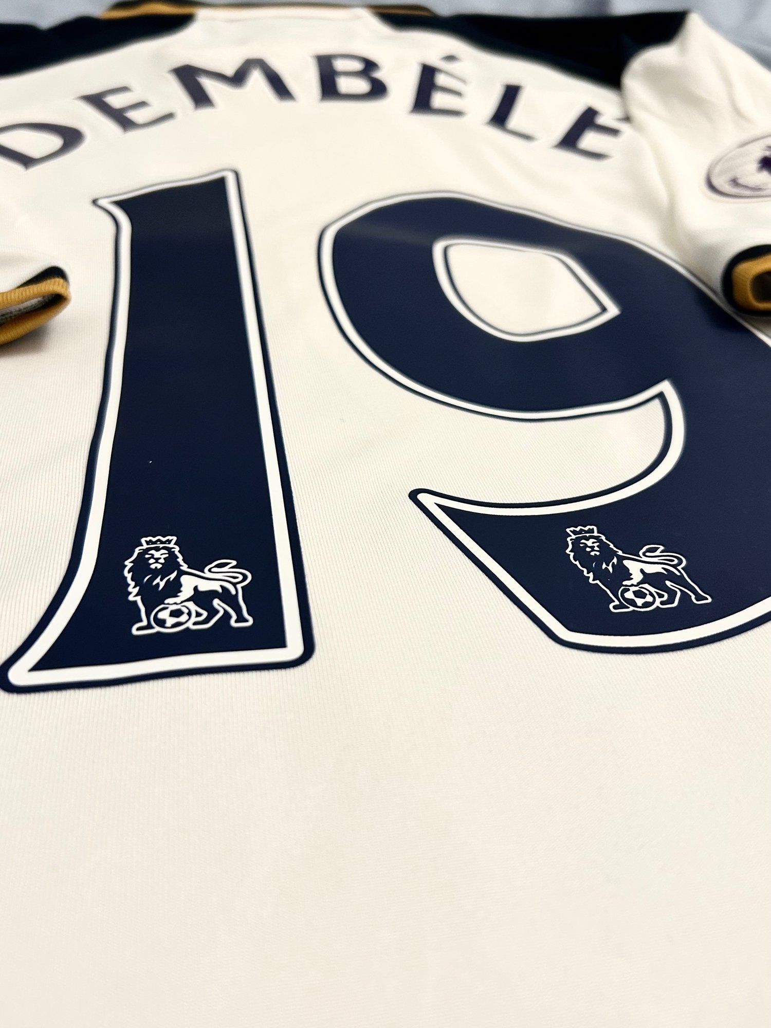 Image of Tottenham Hotspur “DEMBÉLÉ 19” 2016/17 Home Shirt + PL patches (XL)