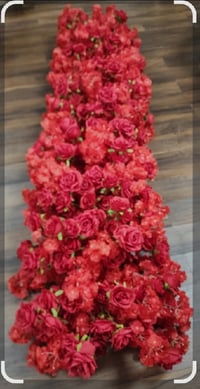 Image 1 of RED Flower runners  220 cm for rent only 