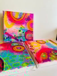 Image 4 of Around in circles II