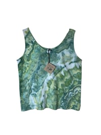 Image 2 of ♻️ UPCYCLED L Cotton Tank in Verdant Agate Ice Dye