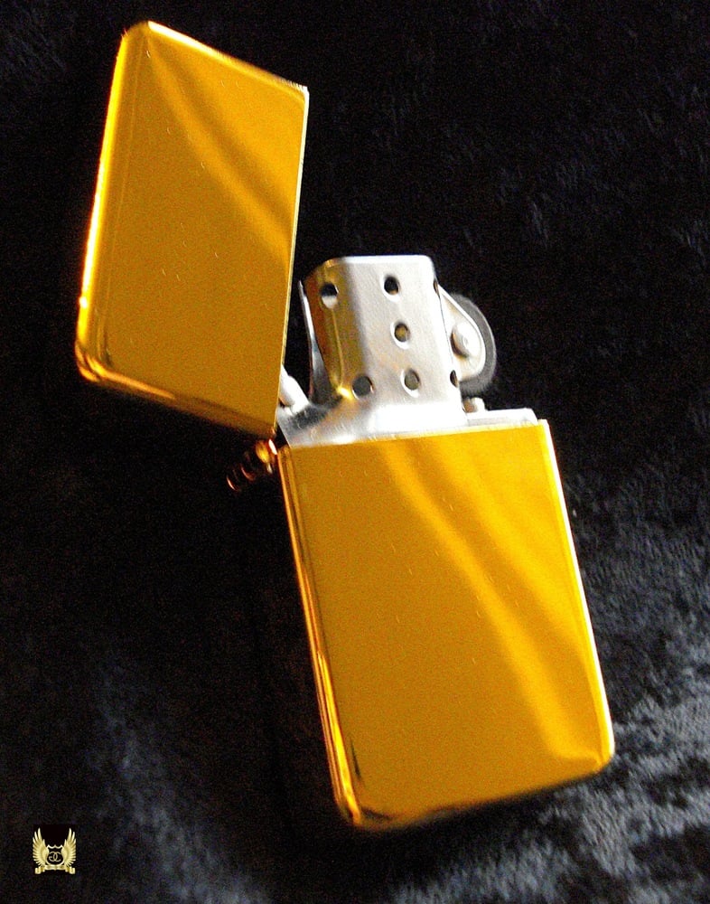 Image of 24kt Gold Polished Lighter