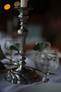Image 3 of 1 Paar Kerzenständer, einflammig, Zinn, neobarock