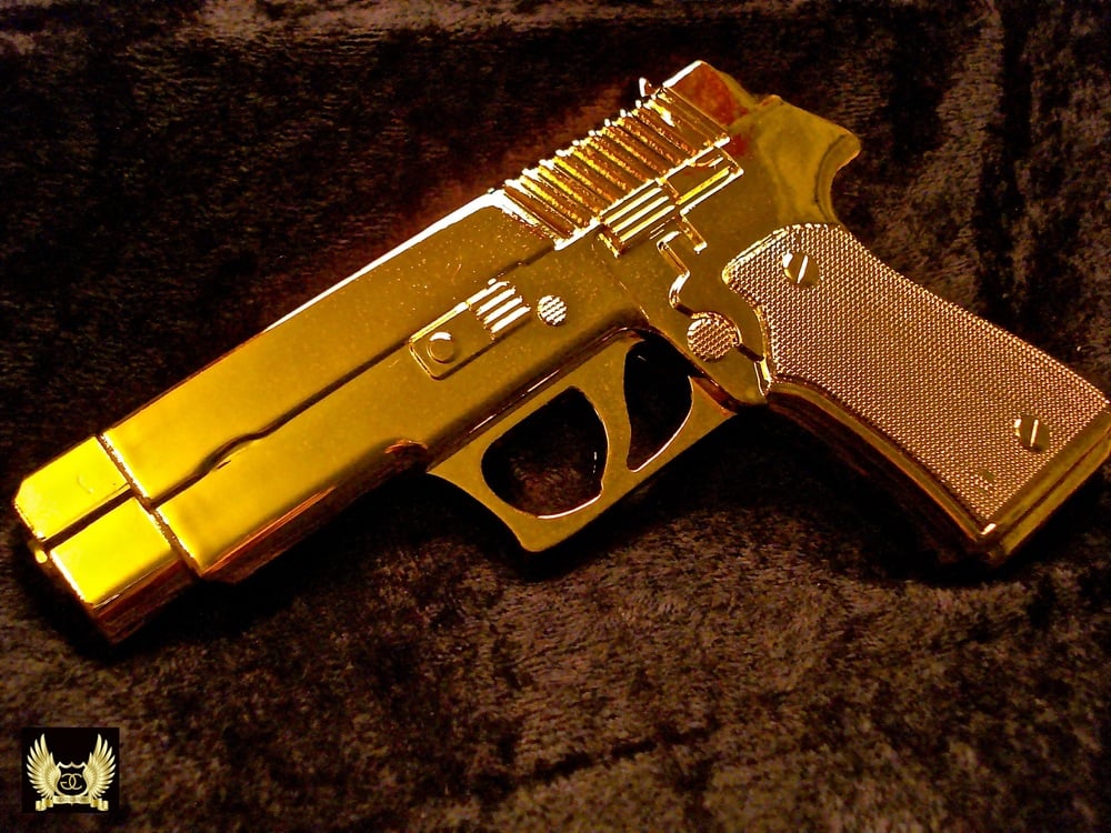Gold guns. Golden Pistol 1911.