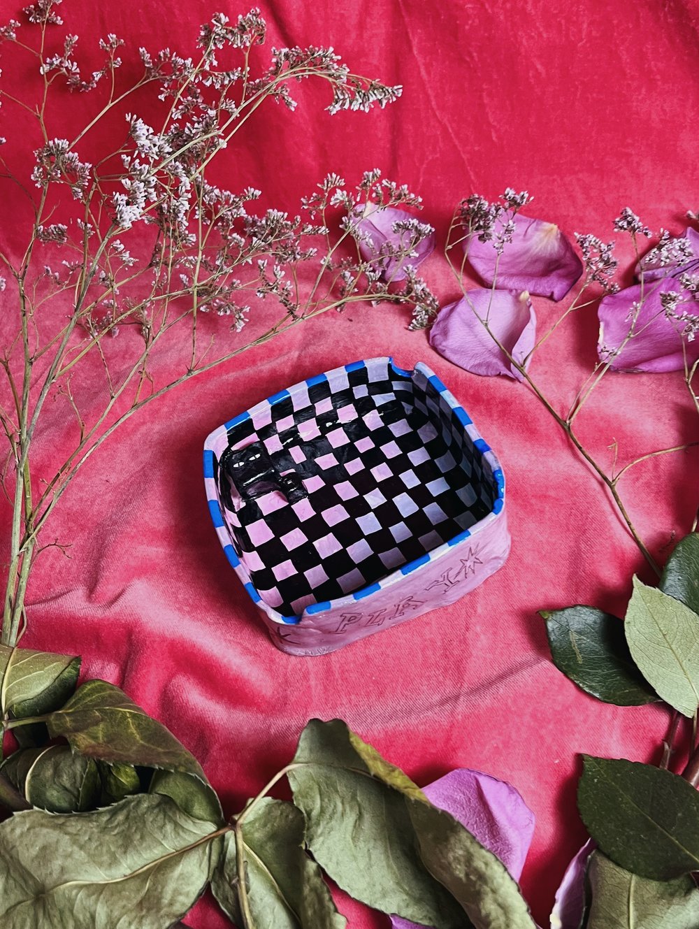 Image of CHECKERED ashtray