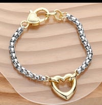 Collection of Hearts- H9