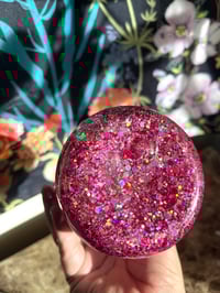Image 4 of Pinks 16oz. glass snowglobe tumbler 