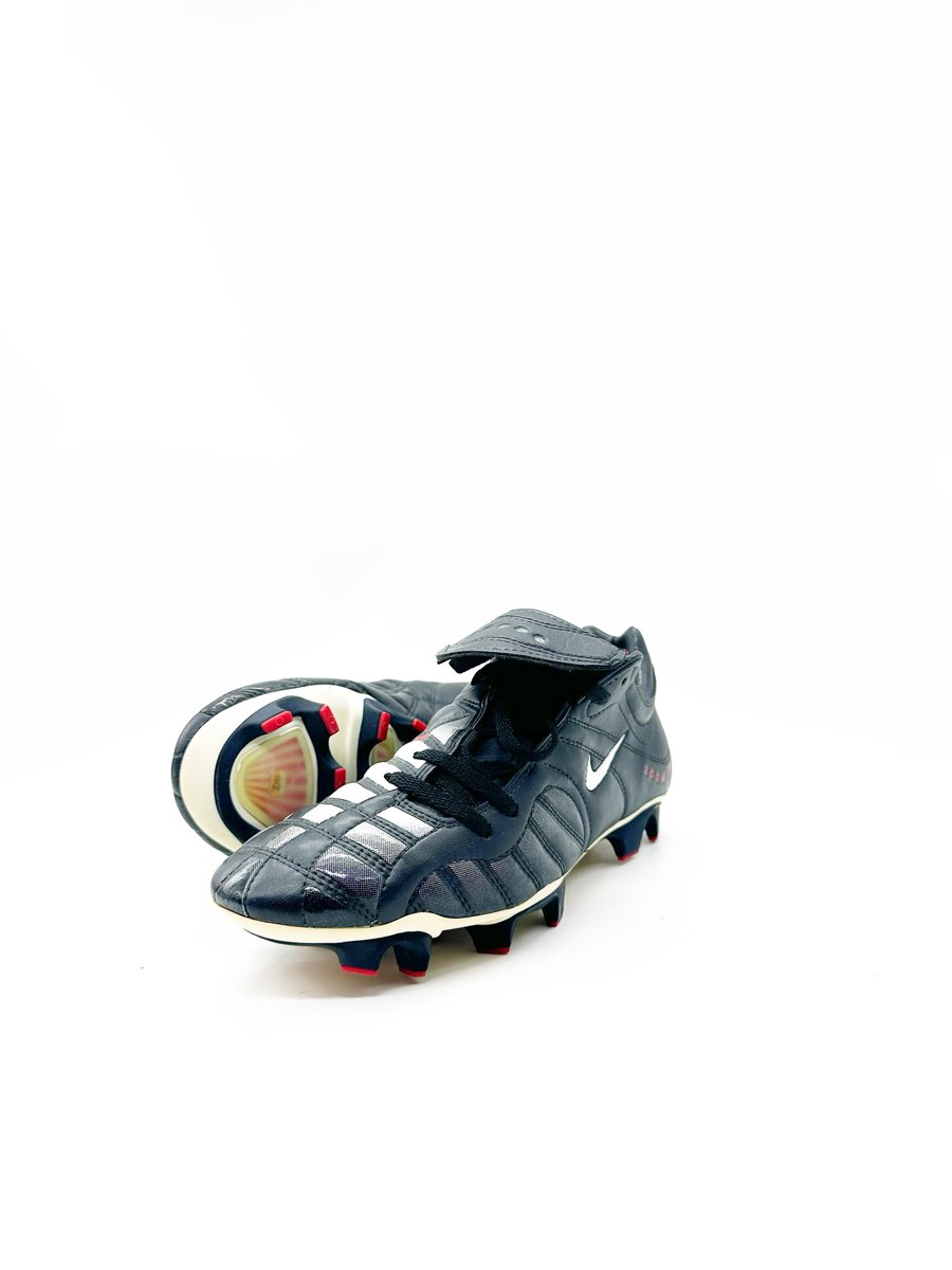 total 90 air zoom ii