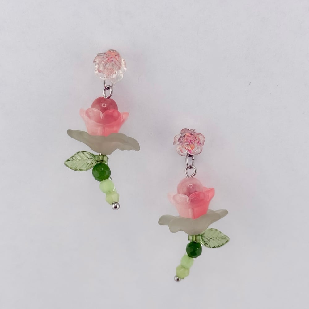 Image of Little Lotus Earrings
