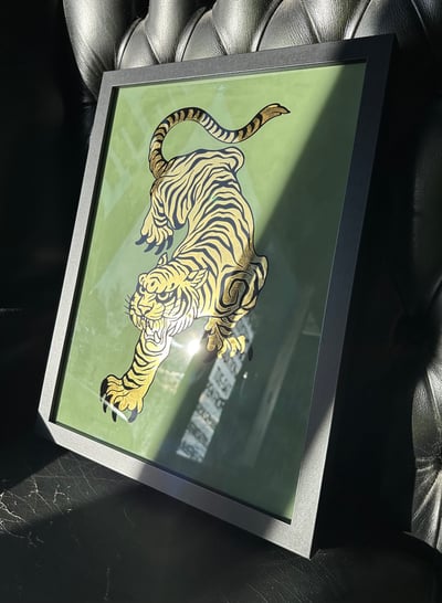 Image of Tiger - Glass Painting