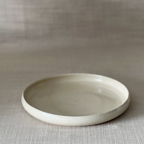 Image of ZEN CURVED DINNER PLATE 