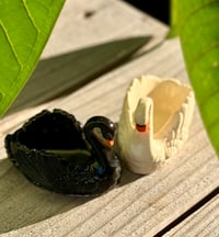 Small Jar Swan-White