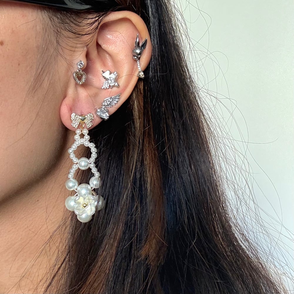 Image of Chrysanthemum Wreath Earrings