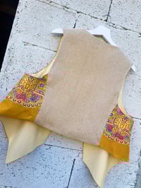 Image 2 of Chaleco feito a man. FOLIADA63. Talla L/XL