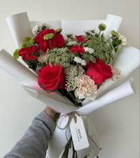 Image 4 of ‘Dealer’s Choice’ Bouquet 