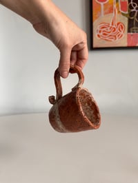 Image 1 of CUP W/ SWIRL HANDLE