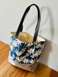 Image 2 of Fabric Tote Bag-Daisies in Navy