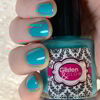 Image 15 of Glisten & Glow Gummy Sharks