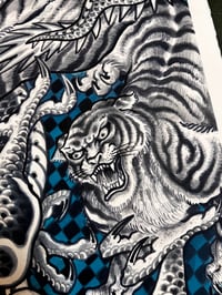 Image 3 of Checkered Dragon tiger