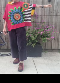 Image 3 of Squared Top -bright flower 