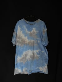 Image 1 of (XL) Cloud-Dye T-shirt 1