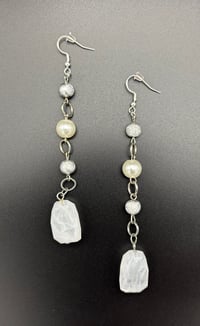 Dangly Rose Quartz in Yellow